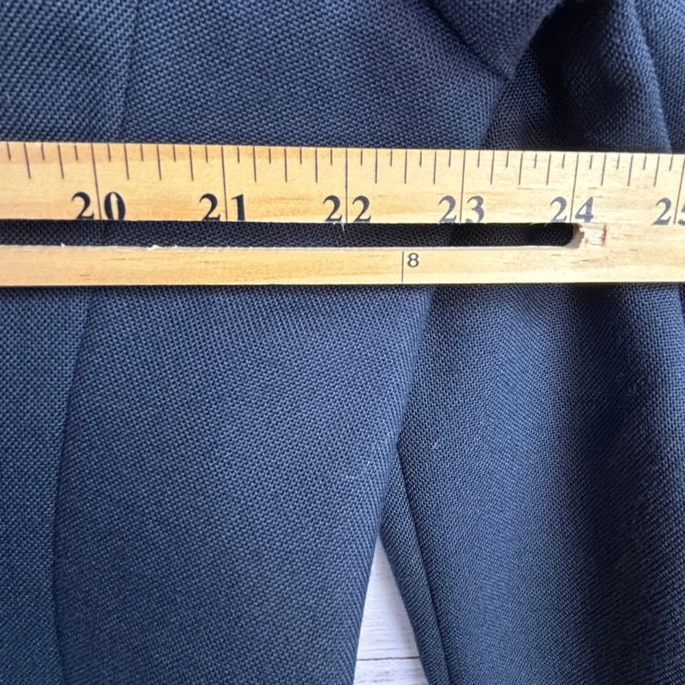 Vintage Navy Blue Blazer 44R Worsted Wool Blend Gold Crest Buttons Preppy Ivy